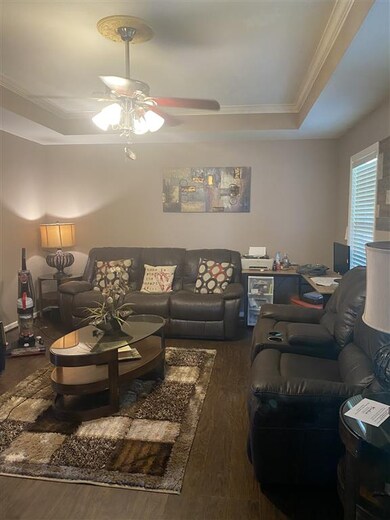 106 Southview Dr, Shelbyville, TN 37160 - photo 4