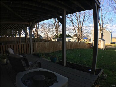 311 W 2nd St, Alburtis, PA 18011 - photo 7