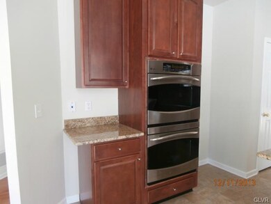 7392 Iron Dr, Macungie, PA 18062 - photo 3