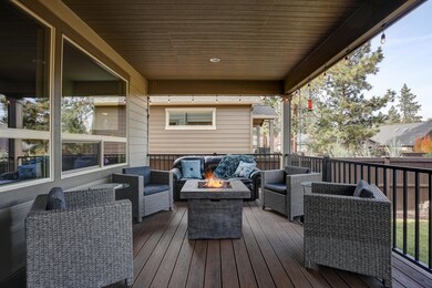 60432 Hedgewood Ln, Bend, OR 97702 - photo 3