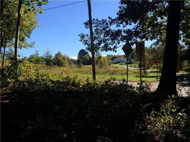 Land/Lot. view to side of property