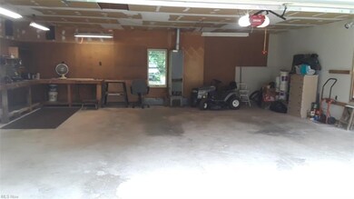 30' X 30' Heated Garage