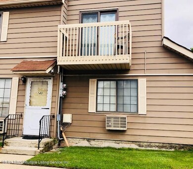 140 Lamped Loop unit 89, Staten Island, NY 10314 - photo 3