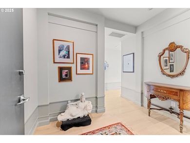 The Strand unit N402, Portland, OR 97201 - photo 4