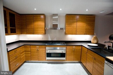 2351 Champlain St NW unit C-1, Washington, DC 20009 - photo 2