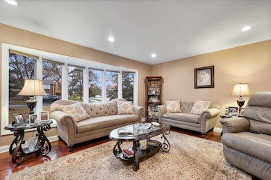 731 Highpoint Ct, Schaumburg, IL 60193 - photo 7