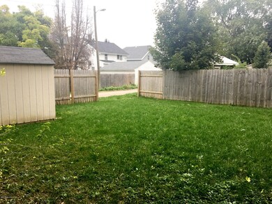 backayrd with alley access