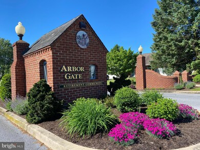 53 Arbor Dr, Myerstown, PA 17067 - photo 2
