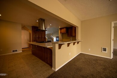 935 SW 7th St Newport