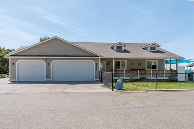 1305 Desert Cove, Prosser, WA 99350 - photo 2