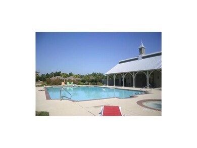 Swimming Pool/Hot Tub/Sauna.