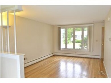 809 Cilley Rd, Manchester, NH 03103 - photo 2