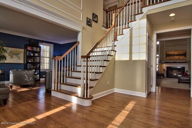 717 Ice House Dr, Mountain Top, PA 18707 - photo 5