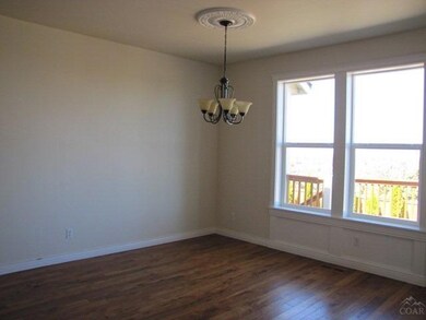 4023 SW Salmon Ave, Redmond, OR 97756 - photo 7