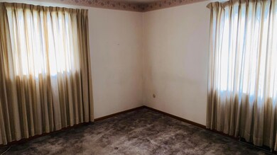 LARGE OWNERS SUITE