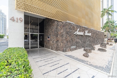 Sunset Towers unit 1702, Honolulu, HI 96814 - photo 2