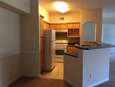 6412 Queens Borough Ave unit 211, Orlando, FL 32835 - photo 3