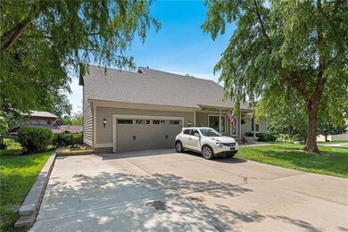 6821 Bluejacket St, Shawnee, KS 66203 - photo 3