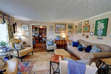 4627 Nantucket Dr SW, Lilburn, GA 30047 - photo 5