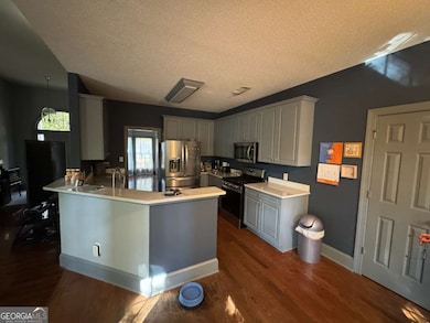 125 Farr Lake Dr, Tyrone, GA 30290 - photo 3