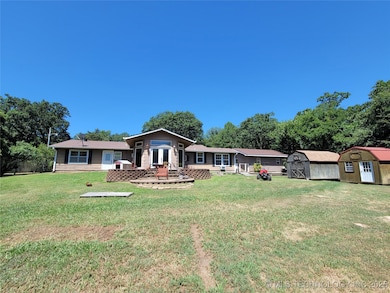 156 Bower Rd, Eufaula, OK 74432 - photo 5