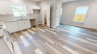 9118 Sandra St, Houston, TX 77016 - photo 5