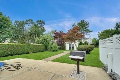 PRIVATE BACKYARD