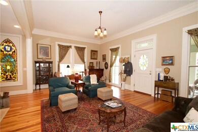 702 Burleson St, San Marcos, TX 78666 - photo 6