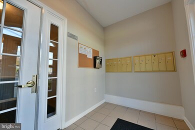 2493 Amber Orchard Ct E unit 201, Odenton, MD 21113 - photo 4