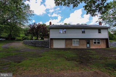 511 Fox Ln, Harrisburg, PA 17112 - photo 3