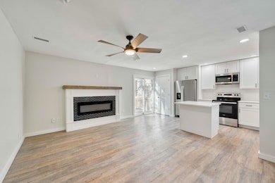 626 W Minota St, Springfield, MO 65807 - photo 2