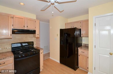 4668 Mews Dr, Owings Mills, MD 21117 - photo 4