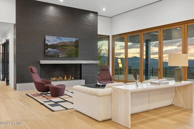 5_Livingroom_1800x1200_4231003