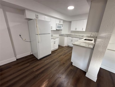 5042 5th St, Zephyrhills, FL 33542 - photo 3