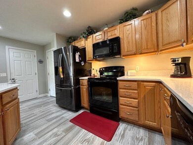 216 Reservoir St unit 311, Holden, MA 01520 - photo 7