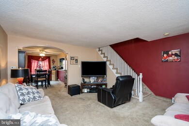 4322 Marple St, Philadelphia, PA 19136 - photo 4