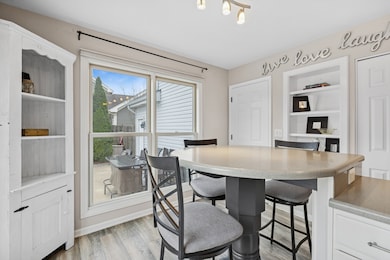 1801 Arbordale Ln, Algonquin, IL 60102 - photo 7