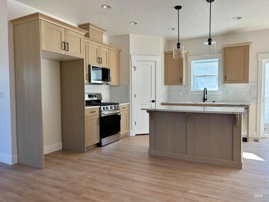 945 N 15th St, Payette, ID 83661 - photo 4