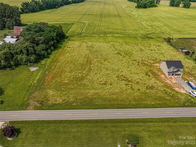 000 Killian Rd unit 2, Lincolnton, NC 28092 - photo 3