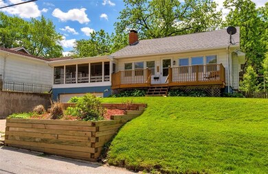 3714 Carpenter Ave, Des Moines, IA 50311 - photo 2