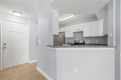 5572 Metrowest Blvd unit 110, Orlando, FL 32811 - photo 4