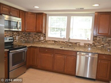 9027 Bonham Cir, Manassas, VA 20110 - photo 7