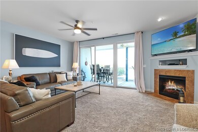 freshly painted, all new carpet, elegant upscale f