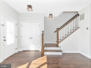 1131 Futurity St, Frederick, MD 21702 - photo 3