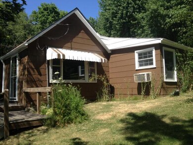 107 Benton St Wathena KS 097