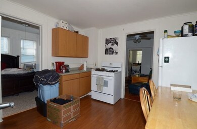 212 S Henry St unit 1, Madison, WI 53703 - photo 5