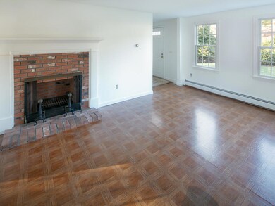 137 Fox Ln, Falmouth, MA 02540 - photo 7