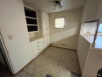 425 Olive St, Vallejo, CA 94589 - photo 7