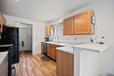 171 Pownal Rd, Freeport, ME 04032 - photo 4