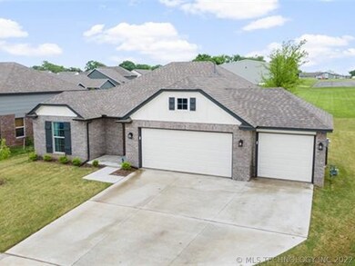 1614 E 139th St, Glenpool, OK 74033 - photo 3